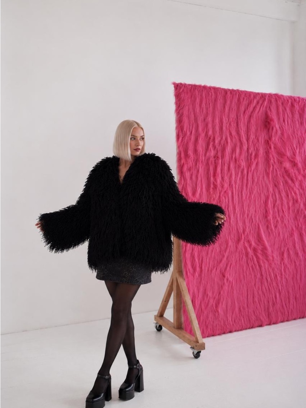 Handmade Custom Fur Coat - Picture 4 of 5